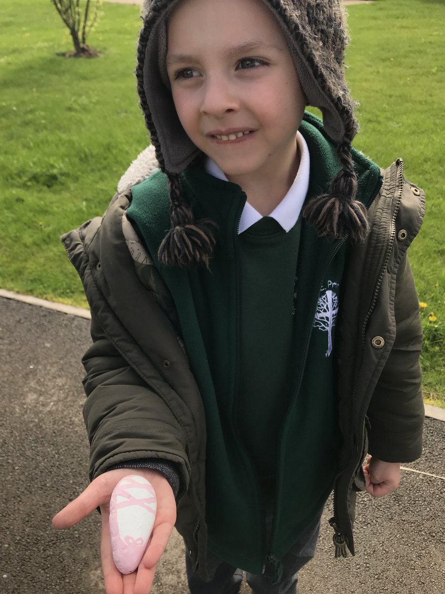 annapree's tweet photo. A beautiful find on our way from school @FSStLukes2017 @DustonStLukes https://t.co/FmsIeImOJP