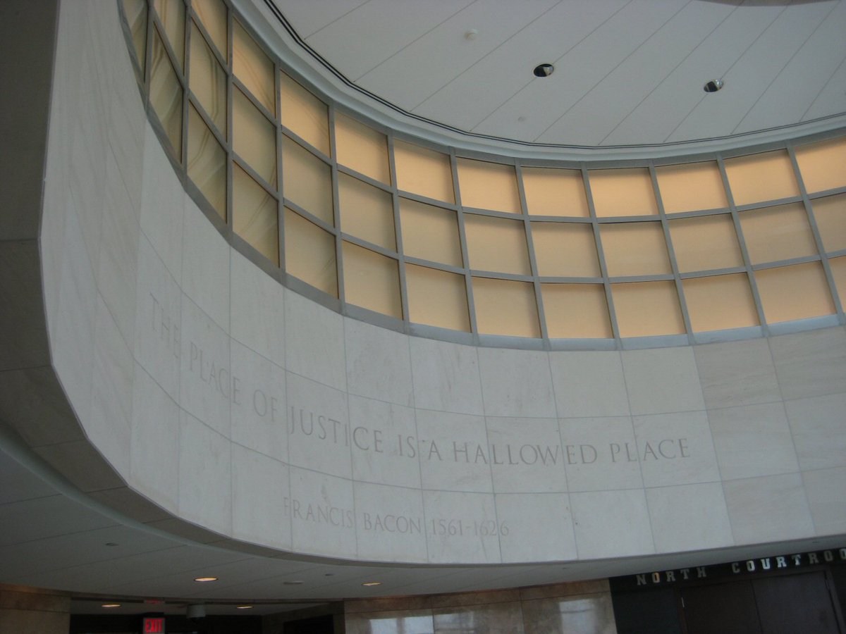 StonePanelsIntl's tweet photo. SPOTLIGHT: CURVED PANELS
Radius panels are a natural fit for StoneLite® as our flexural strength allows the panels to be curved in both concave and convex shapes. StoneLite® interior and exterior curved panels are featured on projects in the U.S., Scotland, and Sweden. https://t.co/YFMV0mi2LV
