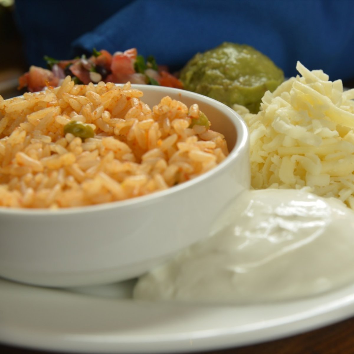 NoMasCantina tweet picture