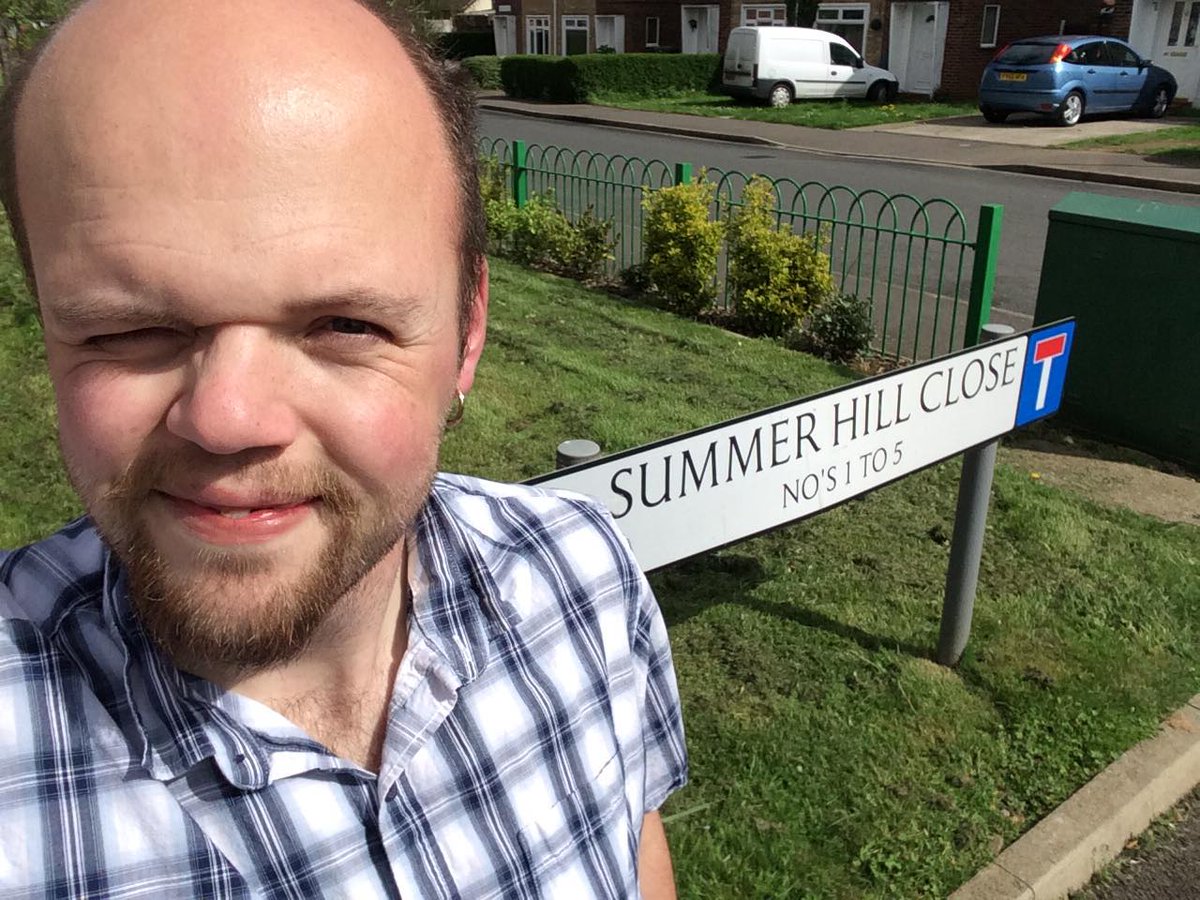 antlock123's tweet photo. Don't forget if YOU have a question for me..... just #Tweet me ............ :) #Independence4Gunthorpe #Lockhart4Gunthorpe #Gunthorpe #Peterborough #YourVoiceAtTheTownHall #VoiceNewsletter #LocalMatters #RealPeople #RealPolitics https://t.co/HbNxAXv8Qa