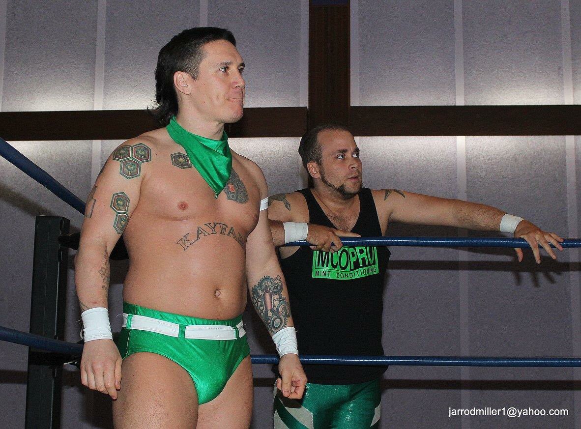 wheresmrfitness's tweet photo. #MuscleMemory from December, and #MintConditioning competing for @TheWCWC at #HungerSlam2017 #MuscleConfucius #WheresMrFitness https://t.co/aZsQcgiEmU