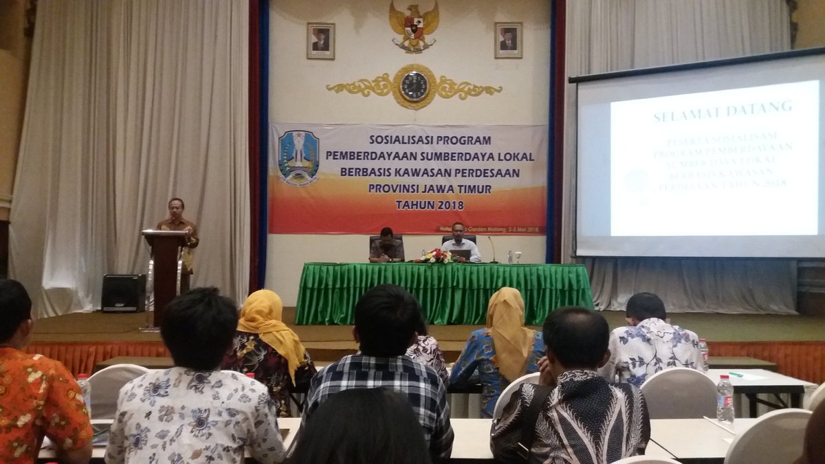 Iskandar__NH's tweet photo. Sosialisasi Program Pemberdayaan Sumberdaya Lokal Berbasis Perdesaan Provinsi Jawa Timur Tahun 2018. Antar Desa Bersinergi bukan Berkompetisi. 
@jokowi @DewantoAndry
@EkoSandjojo 
@AhmadErani @arwani_p3md #tppilamongan https://t.co/i1SU2pG9PJ