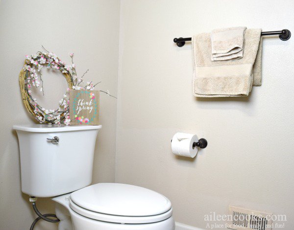 aileencooks's tweet photo. *Just Published* My all new bathroom #SpringCleaning routine! #AD #ExtendTheClean Scrubbing Bubbles® https://t.co/5bgU81ALyk https://t.co/jKcStdnzC6