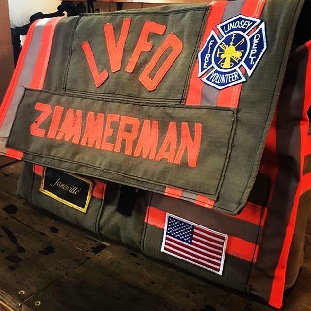 navrcos's tweet photo. 🔥TURNOUT BAGS🔥
@get_hosed_apparel - Laptop bags made from old turnouts. Customize yours today! .
.
#firefighter #gethosed #radiostrap #turnoutgear #bunkergear https://t.co/jDFfGA8X7C 🔥TURNOUT BAGS🔥
@get_hosed_apparel - Laptop bags made from old turnouts. Customize yours t… https://t.co/DsuNKUubq2