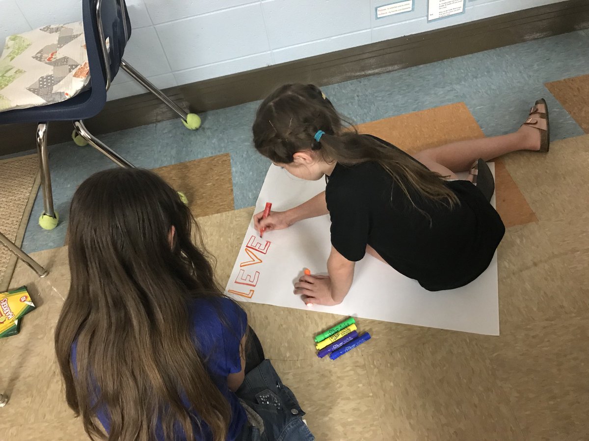 msquarlesclass's tweet photo. Learning about Transition Words in English Class this week! Student groups were tasked with creating a poem about transitioning from 5th grade to 6th grade! The poem had to have a creative title &amp; a transition word in each line! #5thGradewithMsQ✨ #ELA #TransitionPoems @HSVk12 https://t.co/f7ieuAO0zq