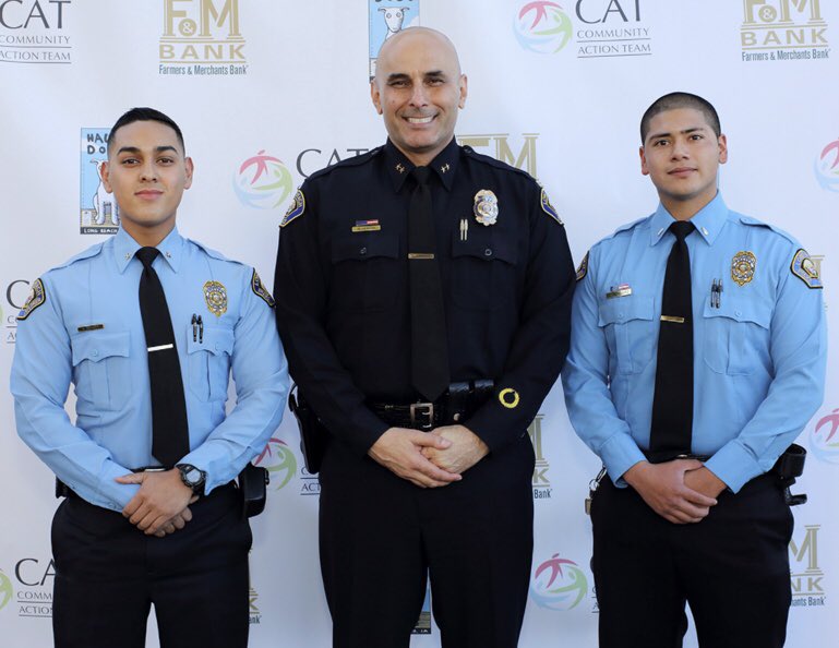 LBPD's tweet image. Deputy Chief Hebeish and #LBPDExplorers supporting the recognition of the Community Action Team (CAT) for all the amazing work @justinrudd does in our community! 💙🤝💙 #LBPDCares #ThanksForAllYouDo #PublicSafetyThroughPartnerships