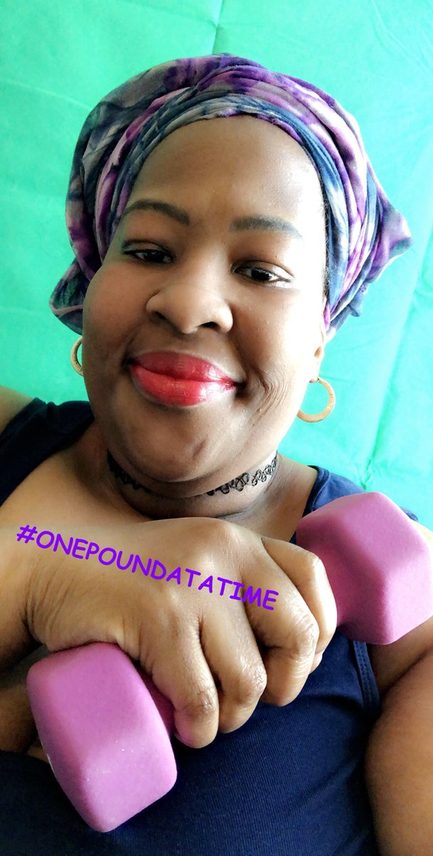 phatlex's tweet photo. Different looks representing all #plussizegirls #PlusSizeGirlsRock #sheisbeautiful #sheisconfident #shesmiles #ONEPOUNDATATIME #weightlossjourney #beautiful #Achiever #overcomer https://t.co/NVuVmg9x3P