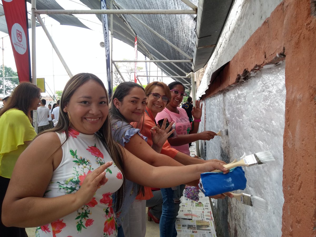 a_carolinacampo's tweet image. Hoy nos unimos por la #EducaciónParaElProgreso