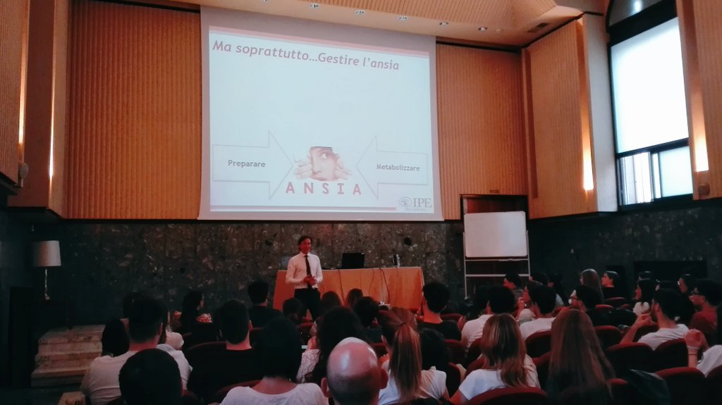 Quando credi di aver previsto tutto e poi...arriva l'ansia. 

Keep calm and carry on! 😉
#COSOipe #softskills