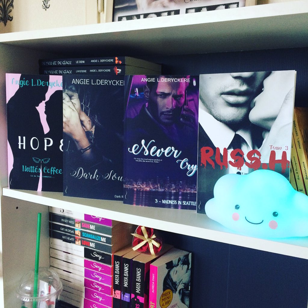 FlamentLudivine's tweet photo. 😍📖😍📚
Petite visite au furet
Achat livresque, exclusivement auteurs français
#livre #ebook #bookaddict #devoreusedelivres #jaimelire #accroauxlivres #totalementaccro #droguée #bibliothequederêve https://t.co/ndrwaiBEkl