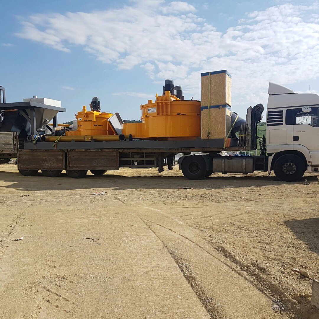 screedmachines's tweet photo. ins makina 2 m3 ve 0,5 m3 Planet mikser. 
Planetary mixers. #insmakina #betonsantralleri #betonsantrali #concretebatchingplants #concretebatchingplant #concretemixers #planetary #planetarymixer #planet #planetmikser #mixers 
#centralesabeton https://t.co/LYE7Ius9iM