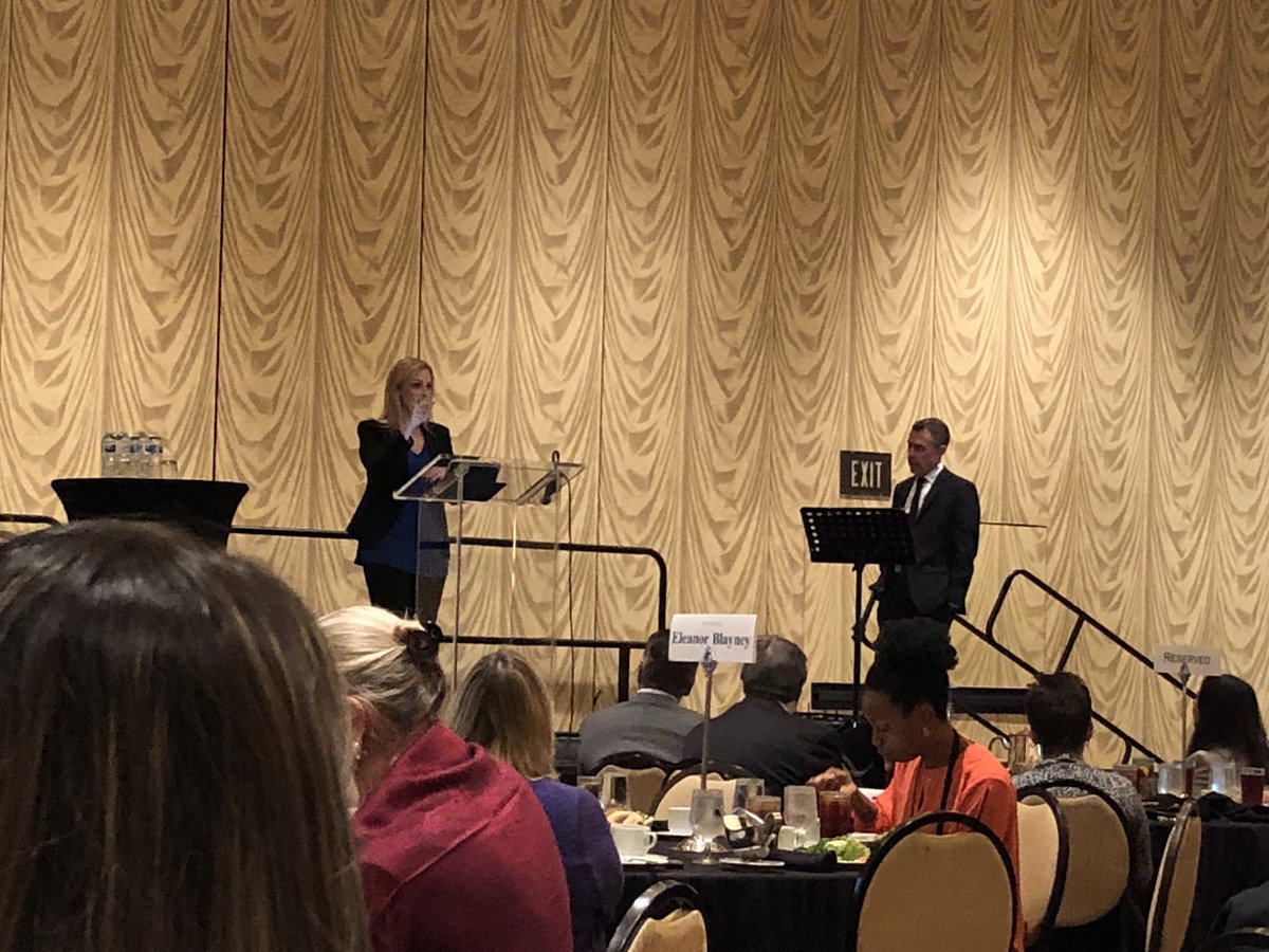 Dmrmcb's tweet photo. Looking forward to hearing from Academy Award Winning Actress & Activist @MarleeMatlin #AnythingIsPossible #breakingbarriers @FAmagazine #FAwomen https://t.co/6KbtbISz0Y
