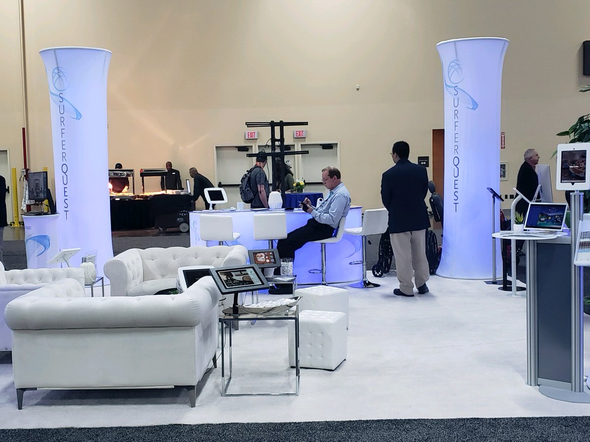 SQHospitality's tweet image. Nice shot from our #ChoiceHotels #NoLimits Conference in Las Vegas - Come see us at the #MandalayBay and see our Social Centers designed with your guests in mind!