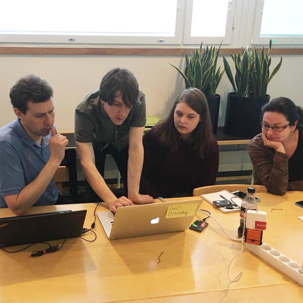 vizknowledge's tweet photo. #VK18 kicked off today with the workshop Real-Time Sensor Data Visualization! So exciting to see all these #dataviz lovers from different professions come and work together — tomorrow we continue with two other workshops! https://t.co/Jv4WsW2LeN