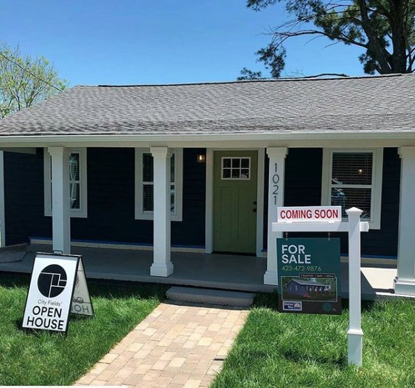 CityFieldsTN's tweet photo. We had a great open house for our first renovated home this week! We are excited to see more homes completed in the near future! https://t.co/IvClJ4ckZU