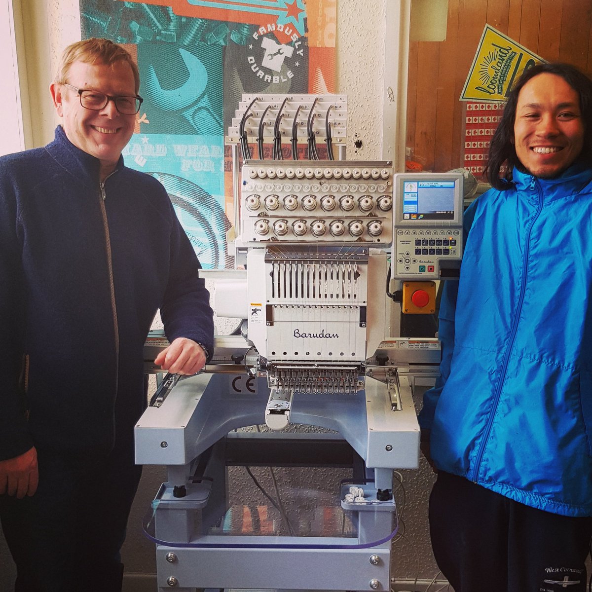BarudanUK's tweet image. A great day installing a fabulous new BEXT-S1501CBII #Barudan #singlehead #embroiderymachine. Thank you to all the lovely staff @loomlandmanchester for making us feel so welcome! 😁 #happyembroidering #investinyourfuture #investinthebest