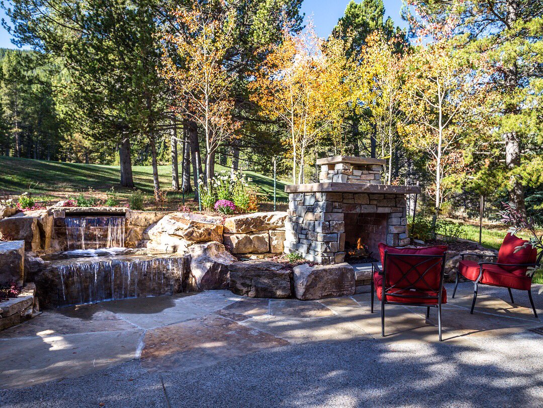 BreckRE's tweet photo. House of the Day: This beautiful ski-in/ski-out home is a true work of art |📍 96 Masters Drive | 6 Beds | 7 Baths | 5870 sq. ft. #houseoftheday #realestate #coloradohomes #luxuryhomes #mountainhomes #breckenridge #colorado #mountainliving #summitcounty #coloradorealestate https://t.co/ajmIuaYMLt