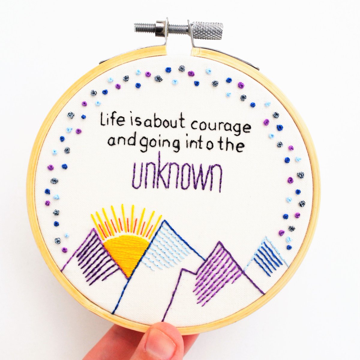 Pixiecraft_Shop's tweet photo. Life is about courage and going into the unknown #WednesdayWisdom
https://t.co/0wfx1V6zrw

#HandmadeHour #HTLMP #womaninbiz #crafthour #inspirationalquotes https://t.co/VikuOd2qKF