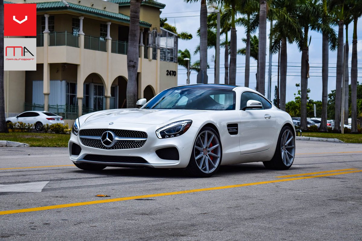 miamiautosport1's tweet photo. Mercedes-Benz AMG GTS on Vossen Wheels VFS-1 | @vossen | #vossen #wheels #rims #teamvossen #mercedes #benz #amg #gts #mounting #balance #miami #doral #roadforce #miamiautosport https://t.co/m9MdQ5Mbyh