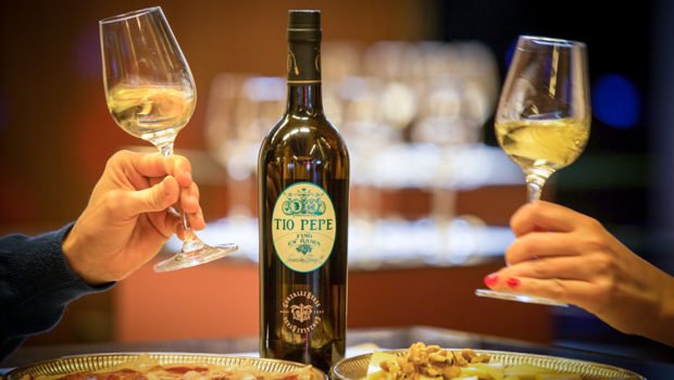 sohowinesupply's tweet image. join us @sohowinesupply to taste the new release of @TioPepeFino #EnRama #Fino #Sherry on Friday 04/05/2018 between 1-6pm #londonislovinit