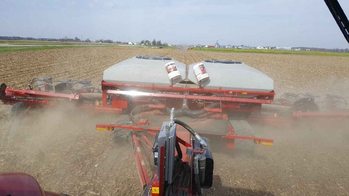 OhioStatePA's tweet photo. Busy day today....planting the new multi-hybrid logo for this year! What do you expect to see?! 👀
#PrecisionAg #plant18 #Multihybrid https://t.co/THc8x46OMi