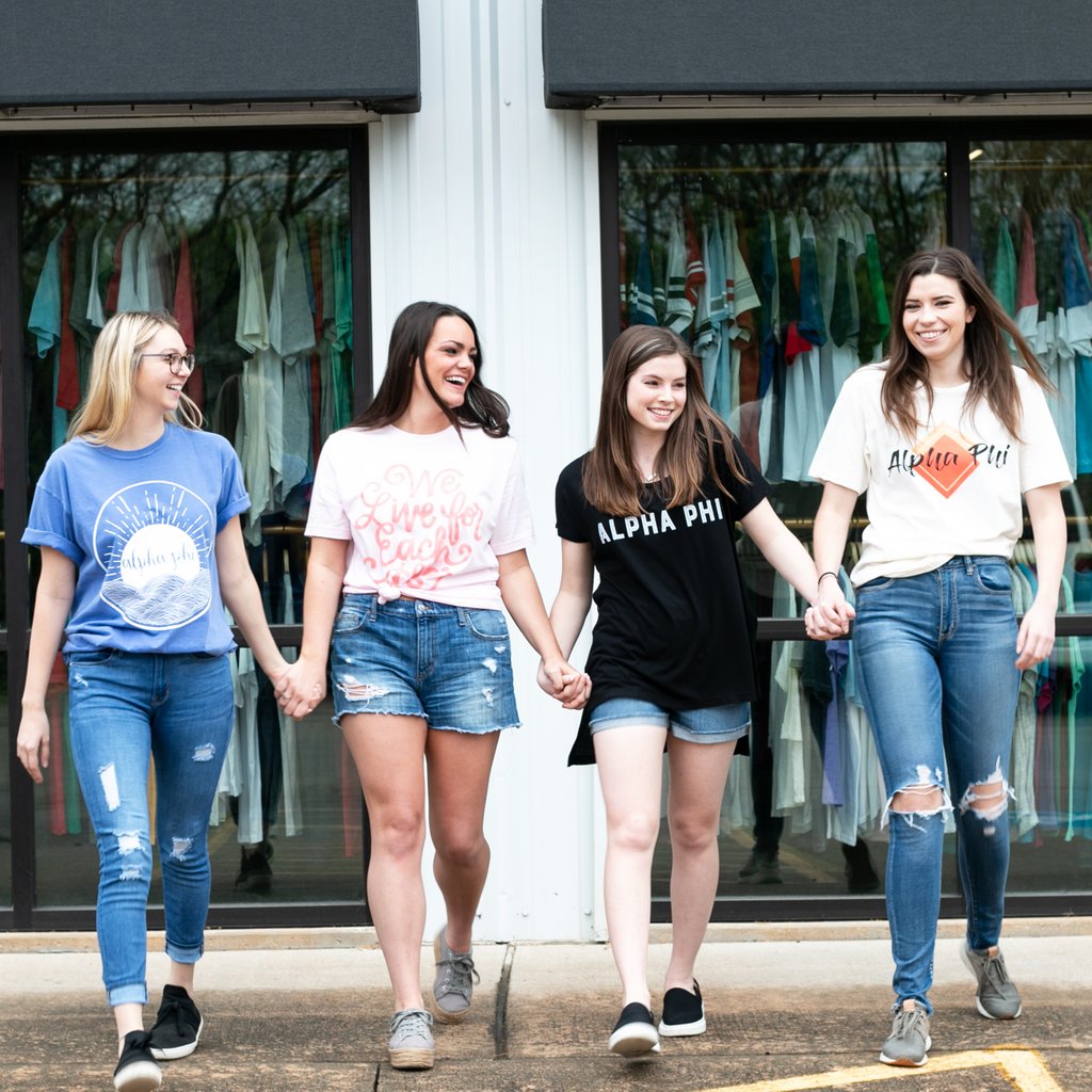 I got alllll my girls walkin into this SUMMA!!! #lovethelab
.
.
.
#alphaphi #tshirts #houndstoothpress #houndstooth #screenprint #screenprinting