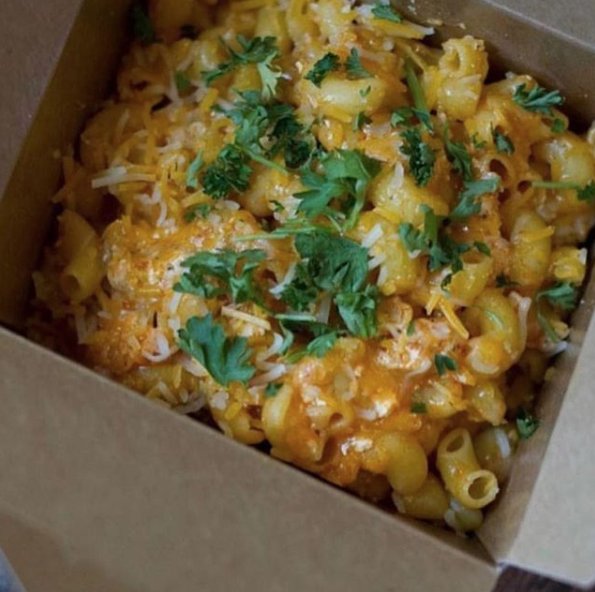 Grabbagreenco52's tweet photo. Visit North Hills has the right idea...
Gloomy days and mac &amp; cheese go together like gloomy days and mac &amp; cheese. 😉 Mention this post today to get 20% off your entree! 

IG 📷 Credit "visitnorthhills: Gloomy days call for mac and cheese." https://t.co/3Qzw1lolss