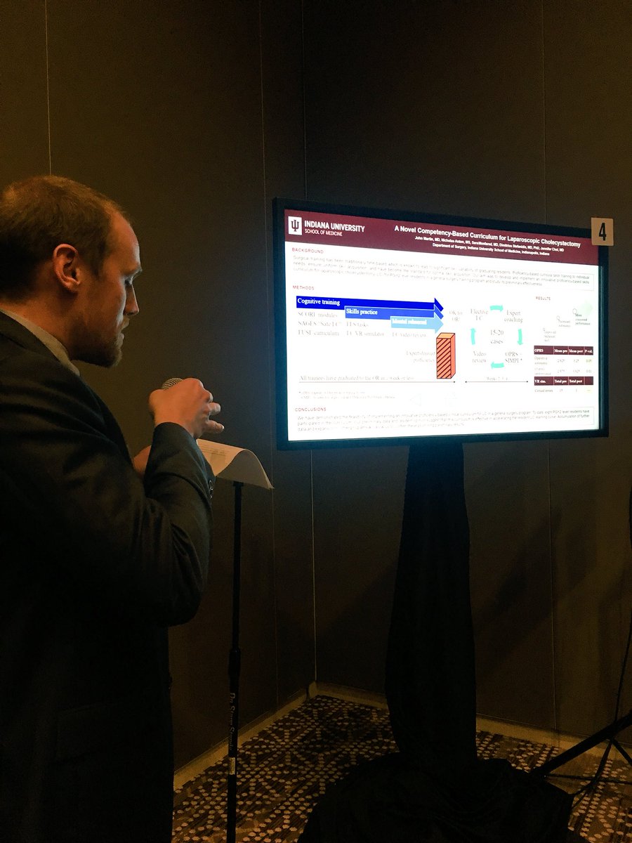 IU_Surgery's tweet photo. PGY 2 Resident, Dr. Martin, at last night’s #SEW2018 poster presentation with his research, “A Novel Competency-Based Curriculum for Laparoscopic Cholecystectomy.” 

#APDS2018
#competencybasededucation
#lapcholecurriculum
#surgicaleducation https://t.co/dUqrY5EDQs
