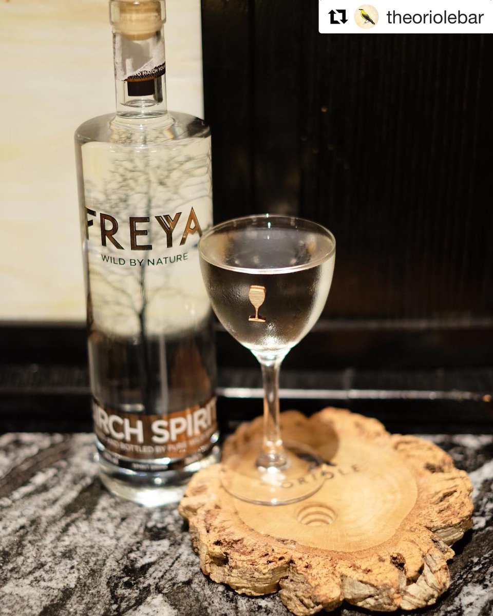 BBBrandsUK's tweet photo. It’s repost Wednesday! Next time your in @OrioleBar why not ask for something truly wild @Freya_Spirit
#freyaspirit #freya #theoriolebar #cocktail #wild #wildbynature #drink #cocktails #cocktailsuk #birchspirit #wildspirit #drinklover #nordic #birchsap #birch #cocktailbar https://t.co/AI6shMSX5s