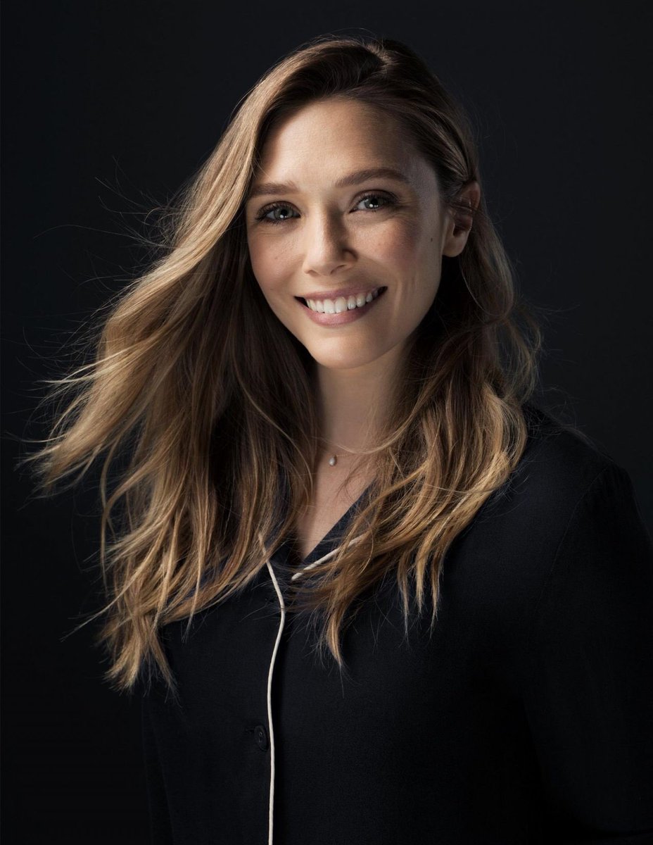 lizzieposts's tweet photo. movie maker magazine (2017) https://t.co/4KUsK8otu3
