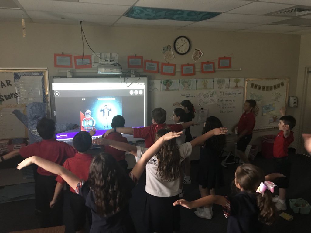 TexasTeacherCW's tweet photo. Learning our new spelling words with @GoNoodle Body Spell! Kinesthetic learning is the best! https://t.co/VzeRN88dsr