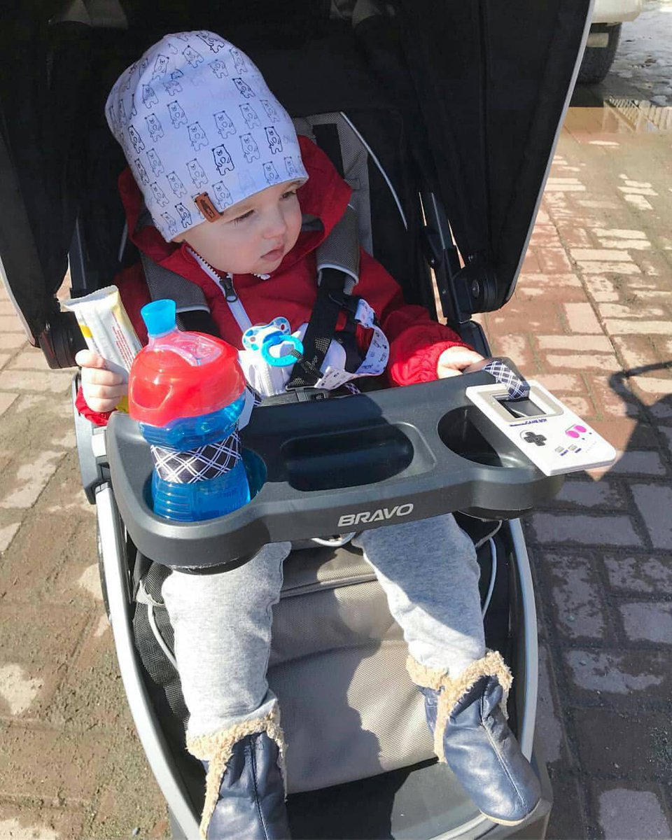 hunnybabyco's tweet image. When your strollin' with all your must haves - you keep them near by using all your HnyBaby straps!

#strolleraccessories #babymusthaves #momwin #modernmom #sippycup #toys #paciclip #sippycupstrap #spring #babygifts