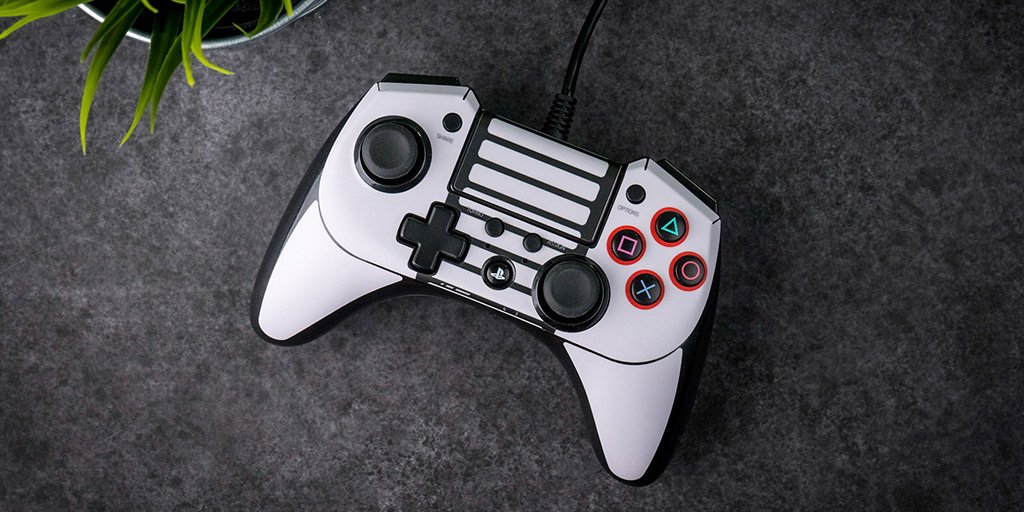 DecalGirl tweet media