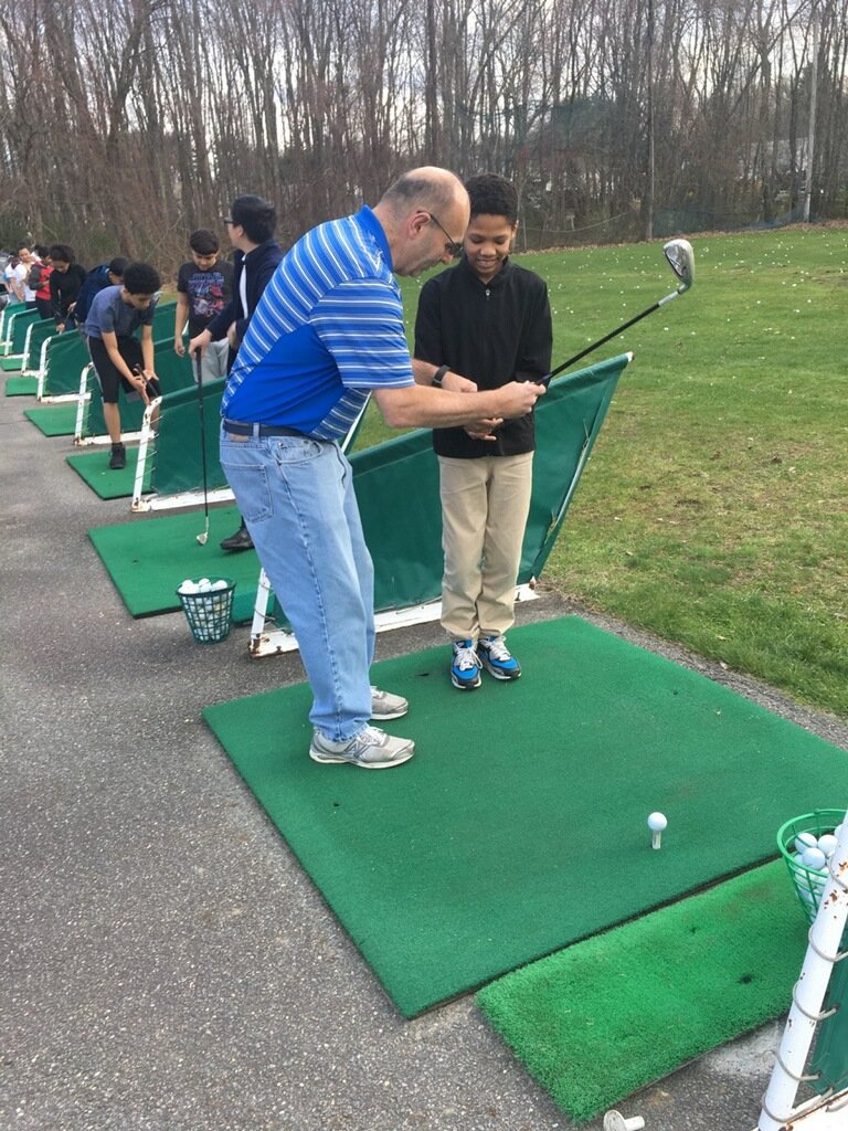 ses_elementary's tweet photo. Intramural Golf is up back!  Just another sign that the warm weather months have finally returned. https://t.co/o3VAizD86q