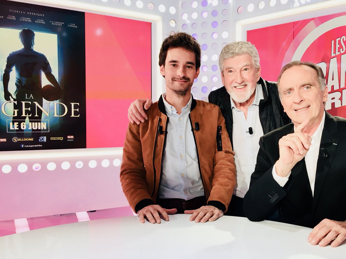 FlorianHessique's tweet photo. Enregistrement #lesgrandsdurire avec #PatrickPrejean et #YvesLecoq diffusion le 2 Juin sur @France3tv 
« LA LÉGENDE » en salle le 6 Juin https://t.co/pLuPsXFdiO