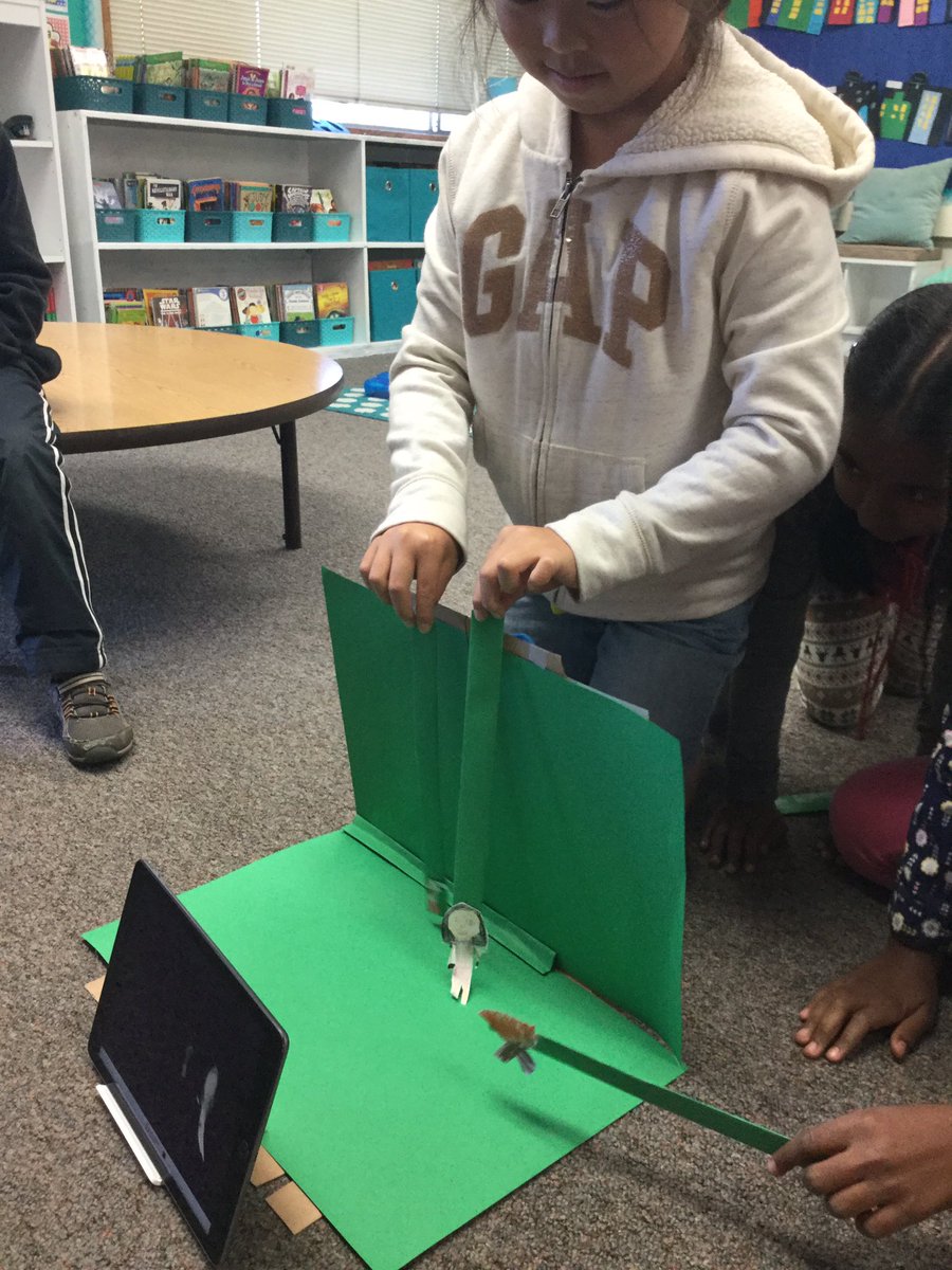 MsJshon's tweet photo. Retelling stories through green screen. I see some future directors amongst these second graders :) #doink #noddinelem #USDLearns https://t.co/f1wsQGOVtu