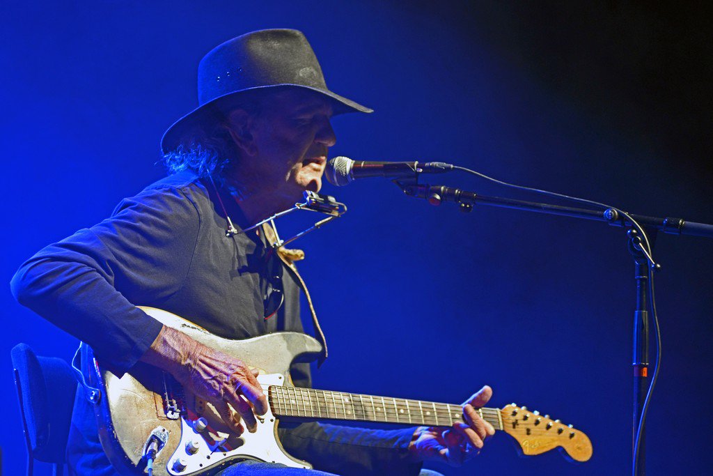 thebluesalone's tweet photo. @RiaPronk Sfeerverslag Rhythm &amp; Blues night 2018 @ De Oosterpoort - Groningen: https://t.co/9SoqYESOkb https://t.co/buwpY5akpQ