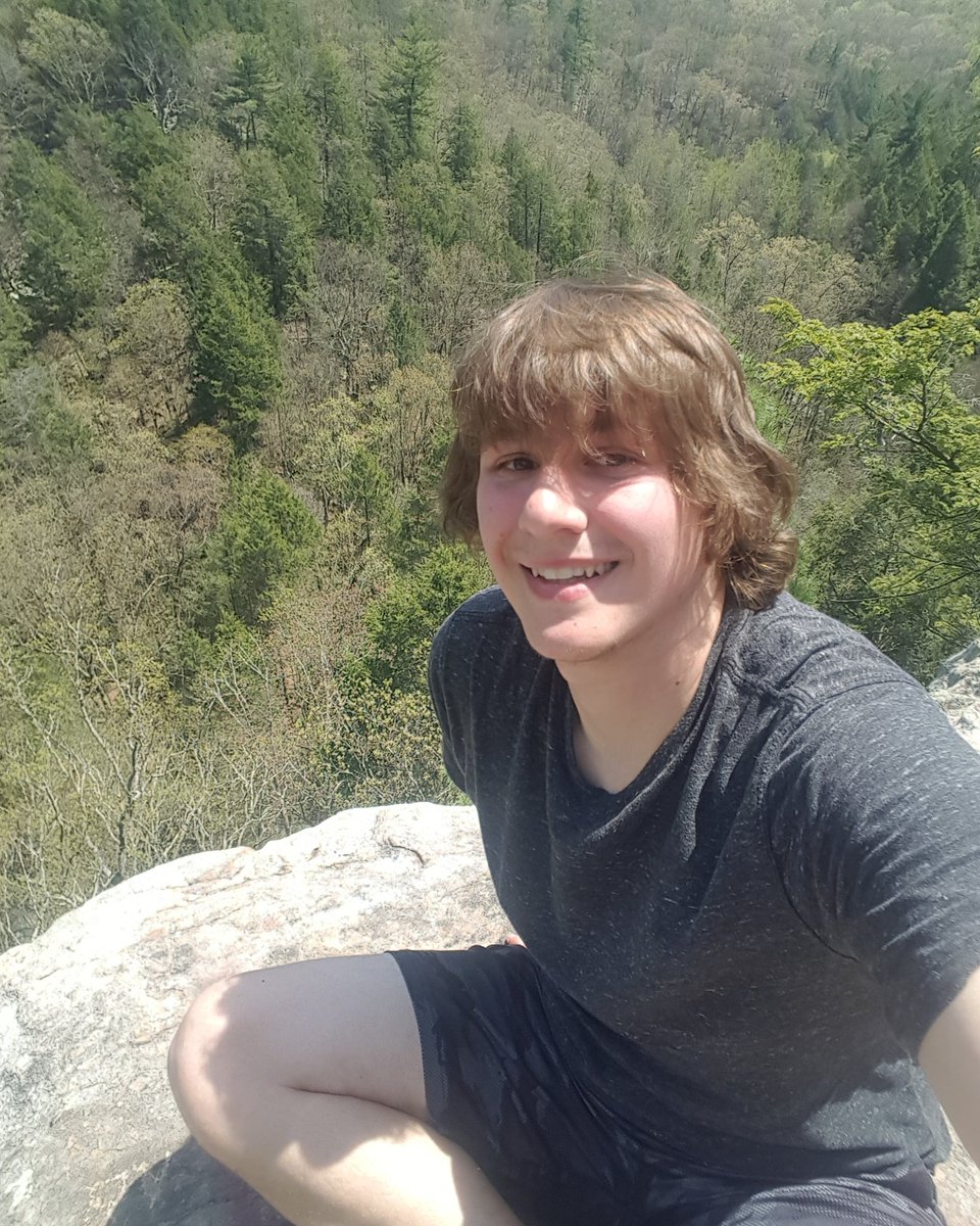 MrWestIsAwake's tweet photo. Hung out at one of my favorite spots today #devilsnose https://t.co/ViGGkKiZqq