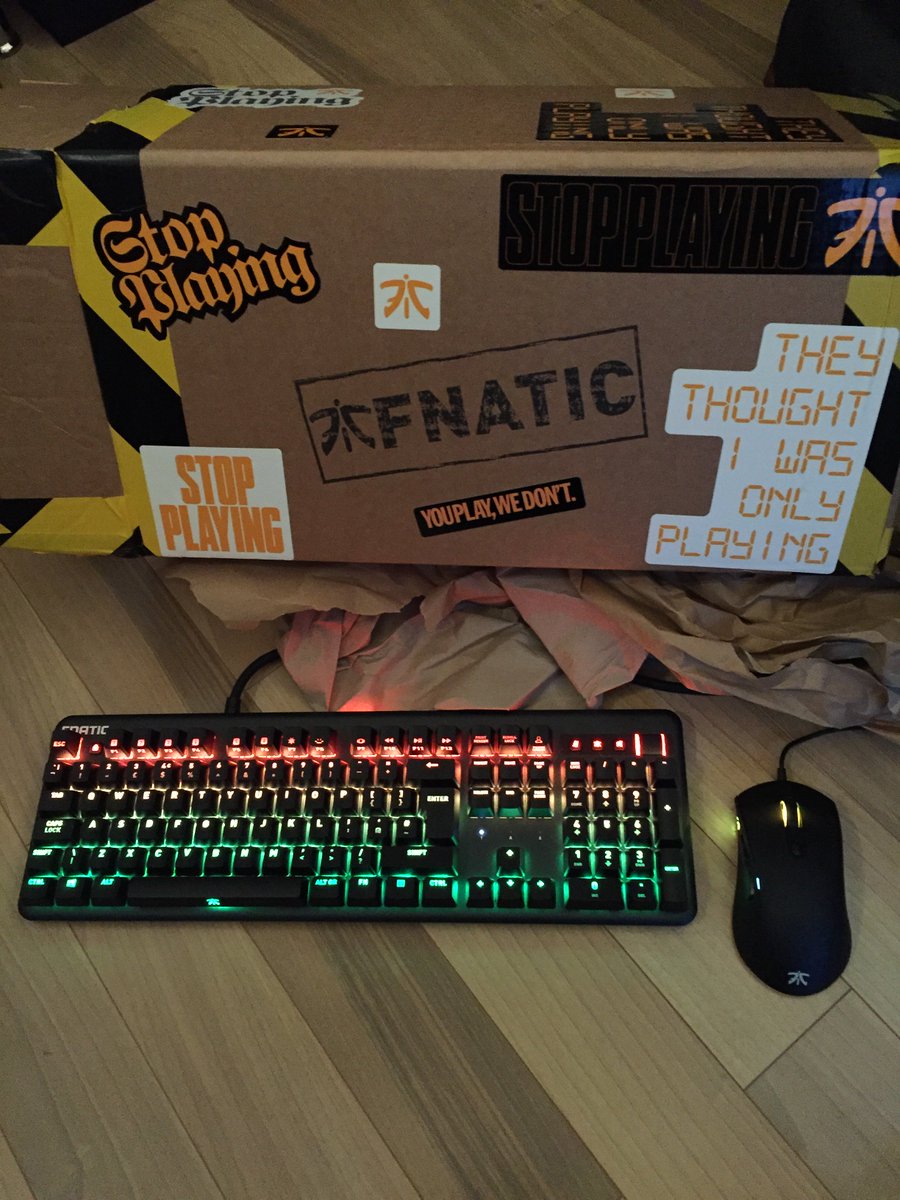 AypierreMc's tweet image. Wouhou les amis de chez fnatic régalent du coup concours pour gagner leur tout nouveau matos souris + clavier mécanique, il suffit de rt ce tweet + follow @FNATICGEAR &amp;amp; @AypierreMc Et pour doublez vos chances y’a le même concours sur mon instagram ;) instagram.com/aypierre