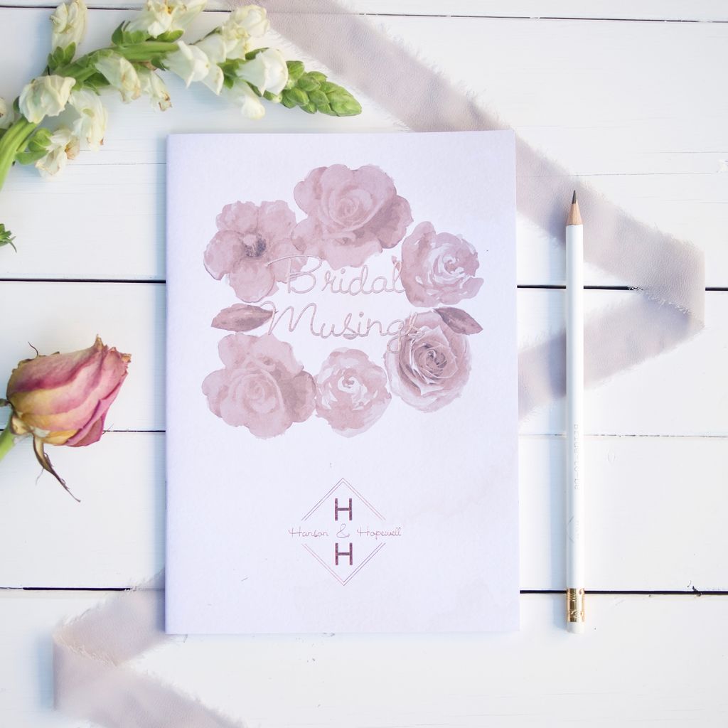 W E D D I N G  N O T E B O O K S | Our bridal musings wedding planner has flown off the shelves these past few weeks. We think it's all to do with this on/off sunshine and more time for wedding planning! #weddinghour #weddingwednesday #weddingnotebook

bit.ly/2wWnVIx