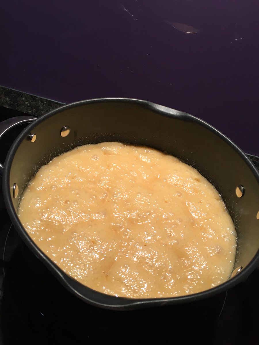 MorvenMcPherson's tweet image. It’s #TabletTime! I may have he burn unit on standby...! #AccidentProne
#SweetTreat #HomeBaking #HomeMade #ChildhoodMemories