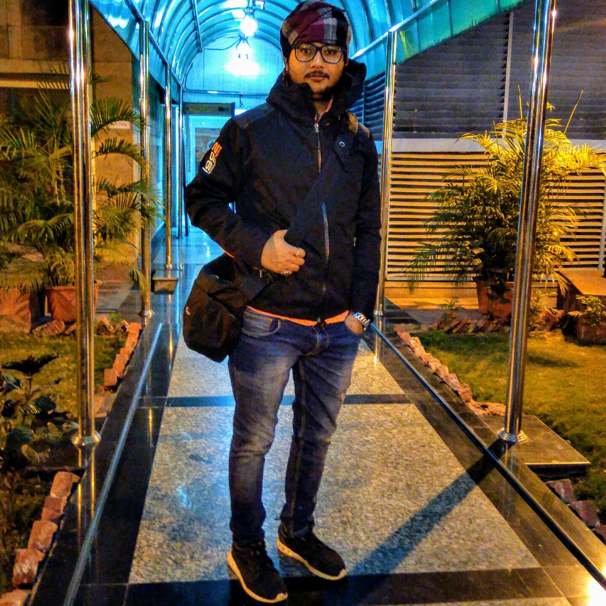 RemanshuS's tweet photo. #NewProfilePic https://t.co/Sn5cORbfZN