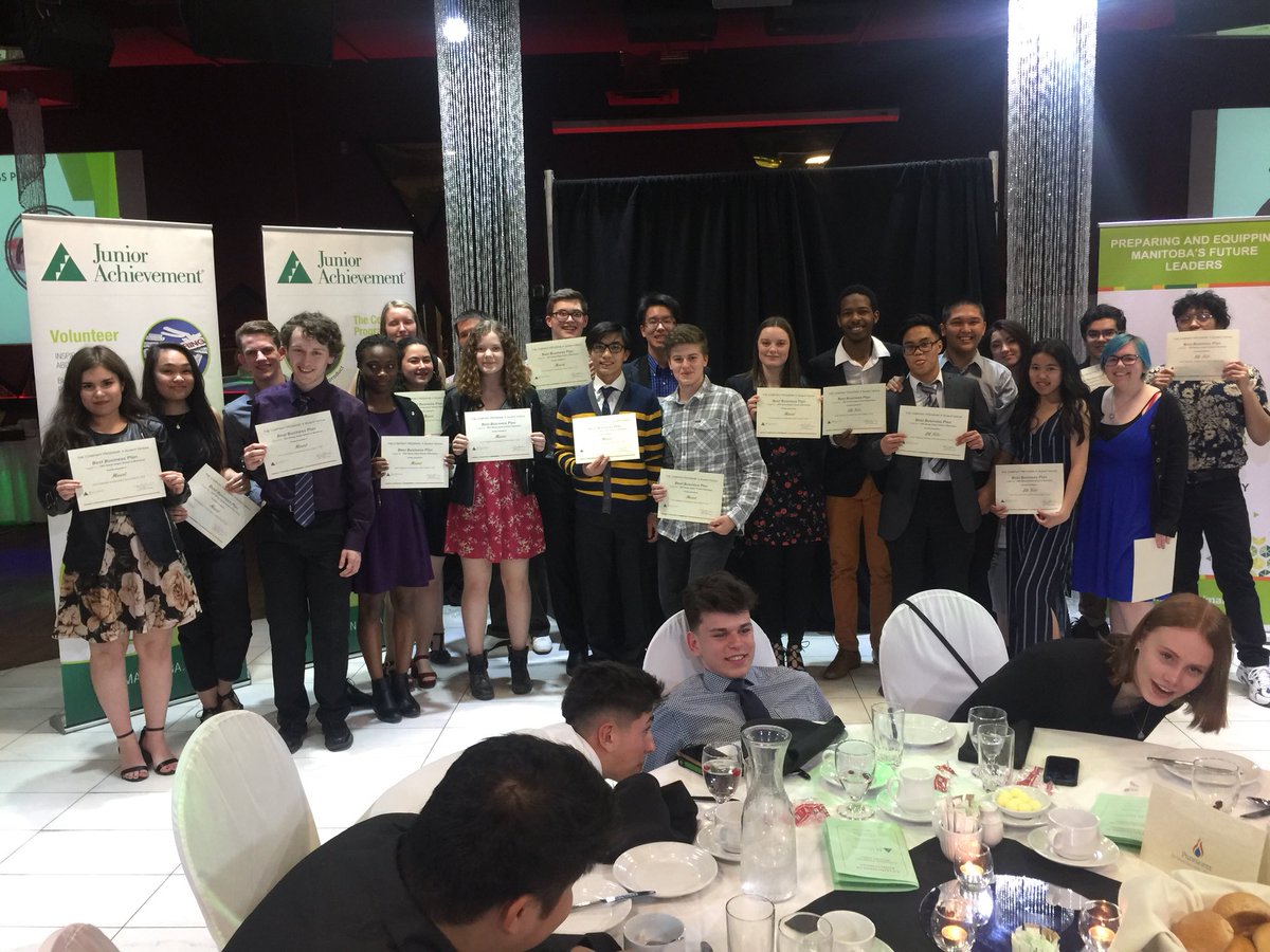AnoMagnifico's tweet photo. @JAManitoba #bizplanoftheyear
@jaheart4 @nmcLRSD @wpcLRSD @louis_riel_sd #waytogo https://t.co/Mc6XxmSAUl