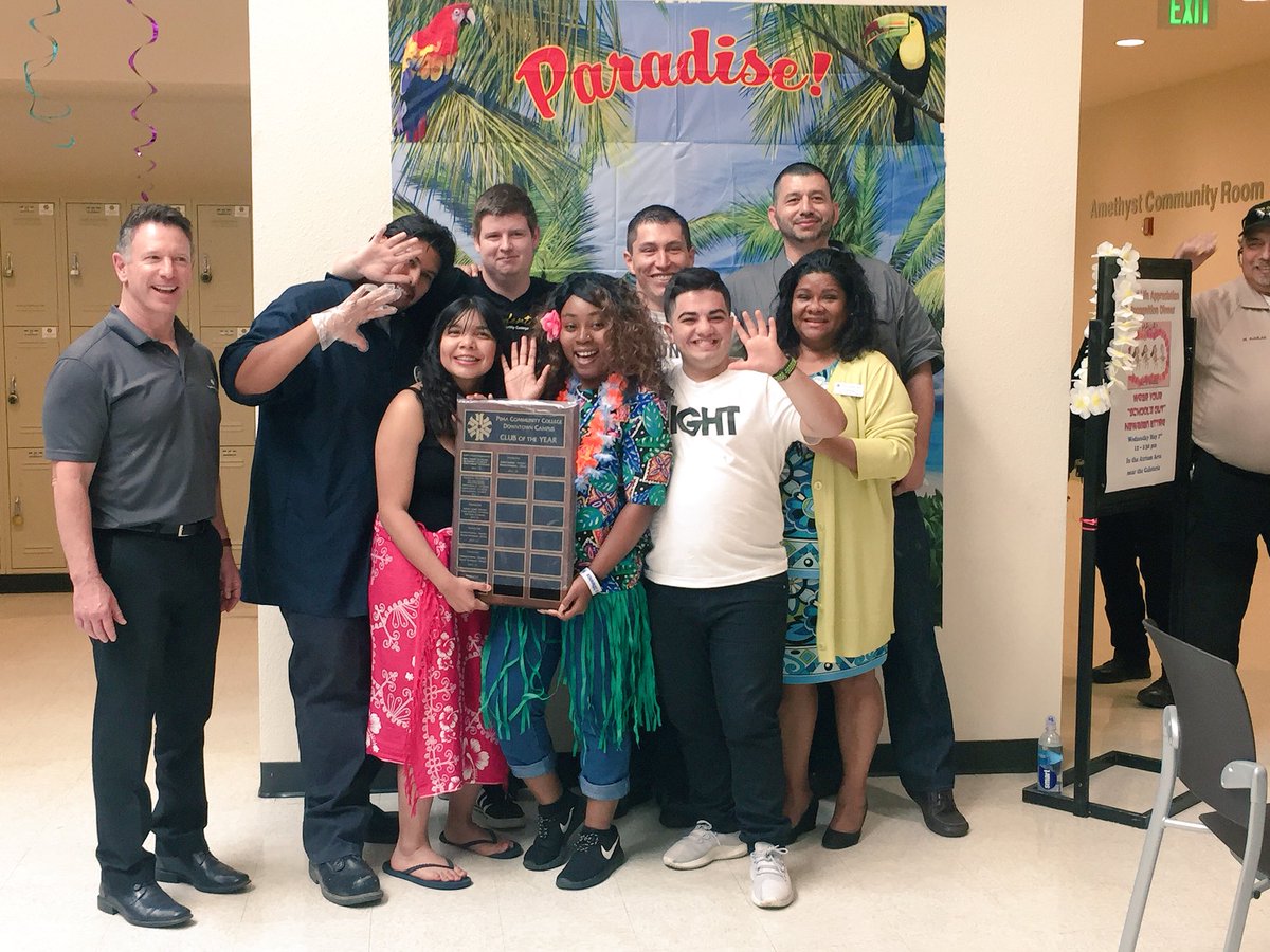 pcc_diversity's tweet photo. Diversity Club was awarded club of the year for the 5th consecutive year! @BruceLynnn https://t.co/2UVWkhinRw