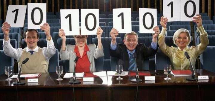 QUE CENA PERFEITA DESSES ROBÔS, DAS EXPLOSÕES DOS TIROS, DOS ATORES!! PARABENS RECORD

#ABestaInvadeJerusalém