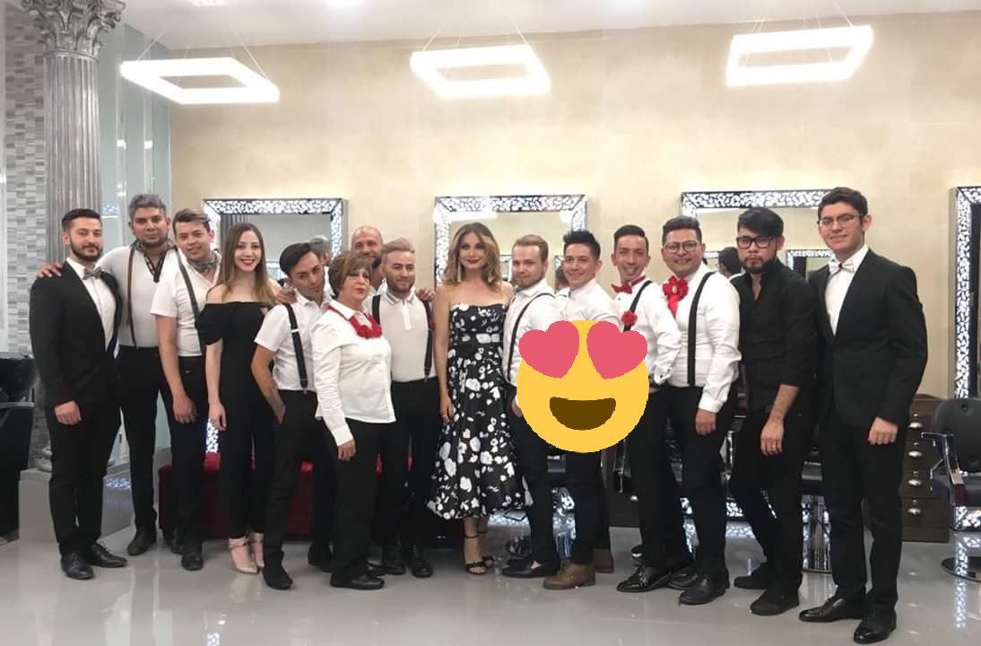 FcElizabethAR's tweet photo. #ElizabethAlvarez #Madrina
#Marrakec #AlvarezTeam https://t.co/IZBP2ohmYB