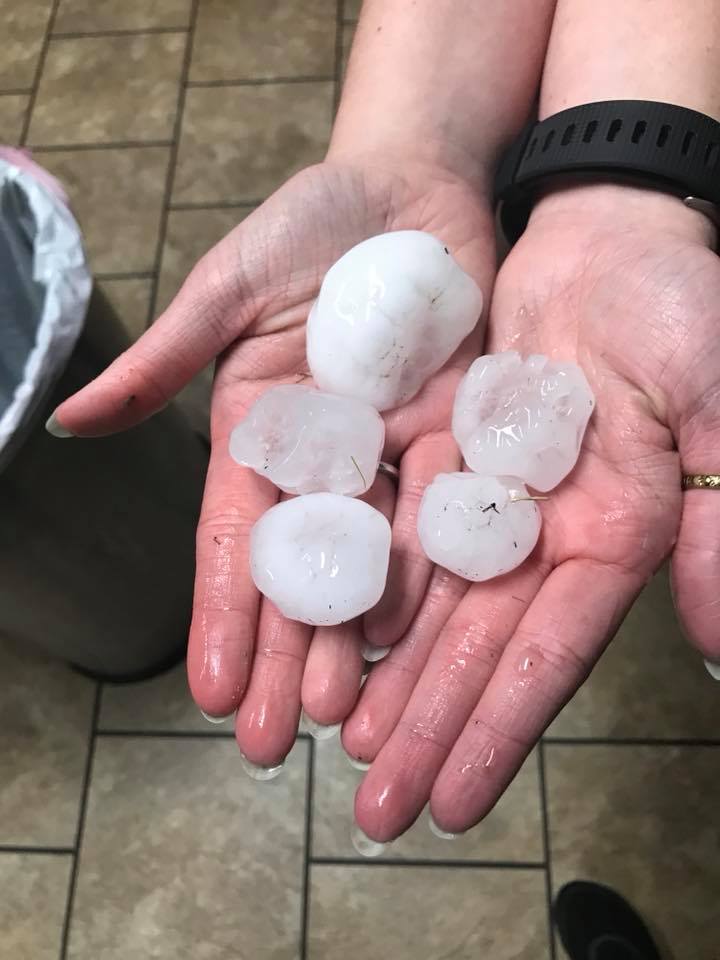 koconews's tweet image. #KOCOFirstAlert: Photo of hail taken northeast of Gracemont. (Photo: Alese Savage)