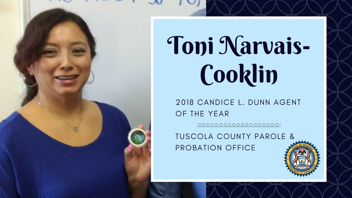 MichiganDOC's tweet photo. The 2018 Candice Dunn Parole/Probation Agent of the Year is Toni Narvais-Cooklin #MDOCBanquet! https://t.co/xtaLHx8gqG