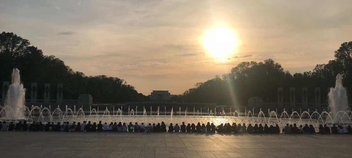 JonasJeswald's tweet photo. The 8th grade trip to Washington is off to a great start!! @GA1759 https://t.co/CgfPVHhR07