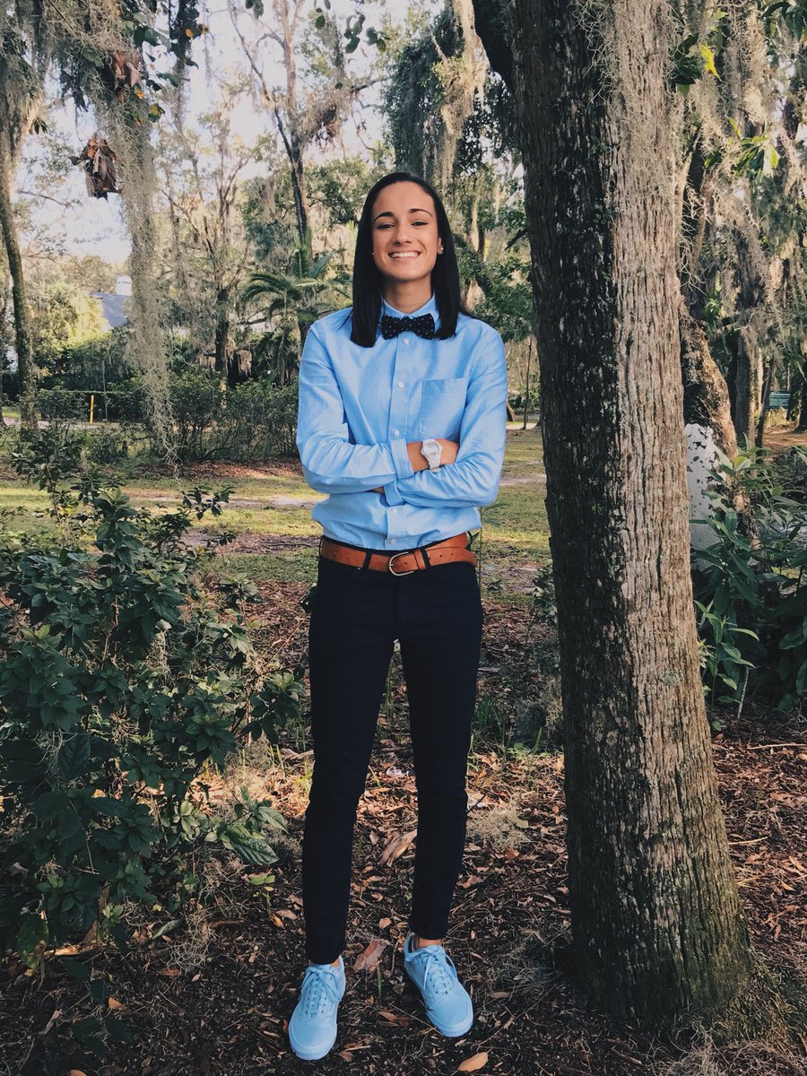 cassadyq's tweet photo. I’ve always hated dresses. The way they looked and felt on me. For my last 3 school dances I put myself out there and wore what made ME comfortable. Don’t be afraid to be you because of what someone else might say. Live YOUR life 😊 https://t.co/cAkJAFf1Jn
